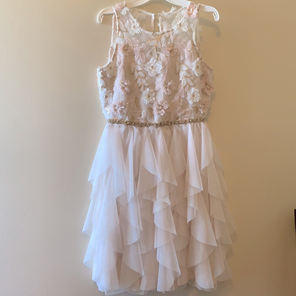 Fancy girls dress!
